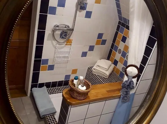 ベッド・アンド・ブレックファスト Les Hirondelles