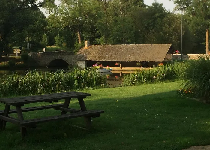 ベッド・アンド・ブレックファスト Les Hirondelles 3*